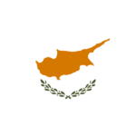 Eine weiße Flagge mit einer orangefarbenen Silhouette Zyperns über zwei an den Stielen gekreuzten grünen Olivenzweigen.
